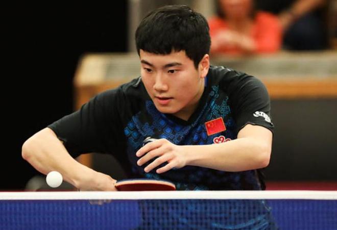 攻防两端威 攻防两端威